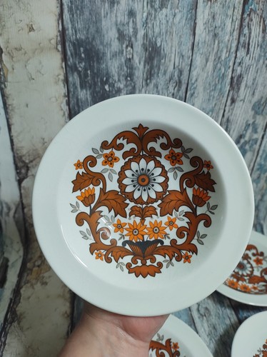 Set cassandra hostess - set,