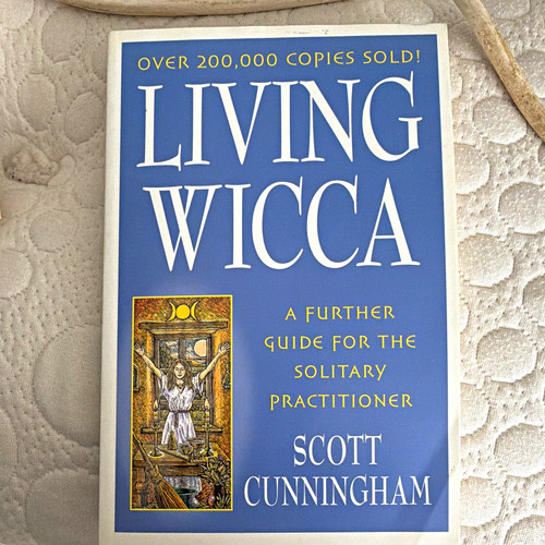 Scott cunningham living wicca - cunningham,
