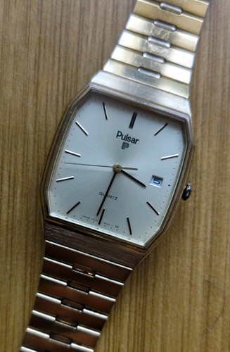 Vintage pulsar quartz watch - quartz,
