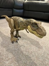 Jurassic World Stomp N Escape