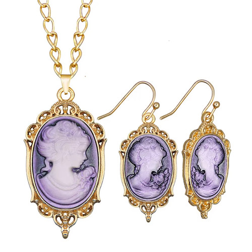 Vintage cameo necklace - cameo,