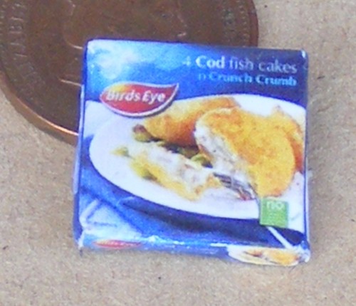 Dolls house frozen fish - dolls, cakes