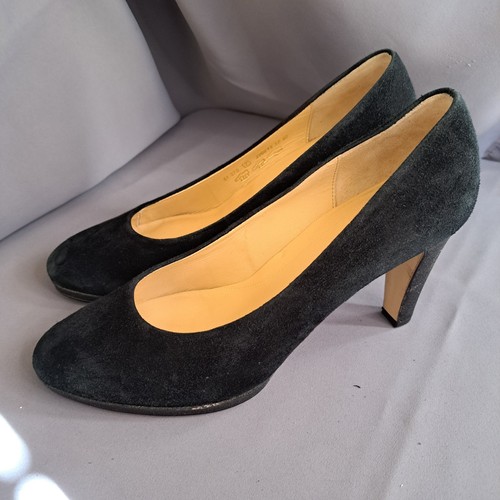 Gabor black suede court shoes - black,
