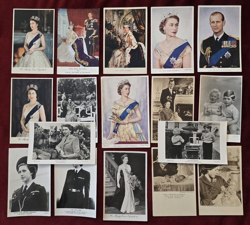 Vintage queen elizabeth ii - 17,