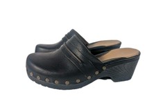 Clarks Clogs Size 7 Women's
