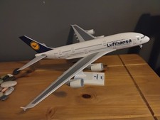 Everrise Airline Model. Lufthansa Airbus A380. 1-200