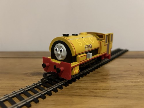 Hornby gauge thomas - hornby,