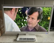 Sharp LC24DHF4011K TV DVD Combi 24 HD 720p White with Remote Control Working