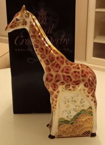 Royal crown derby - crown,