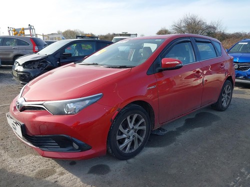 2016 toyota auris 8 - 2016,