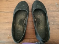 used ladies flat dolly shoes