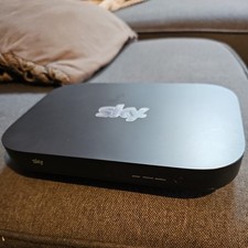 Sky Q Hub ER115 Broadband