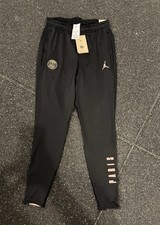 Nike PSG Paris Jordan Strike