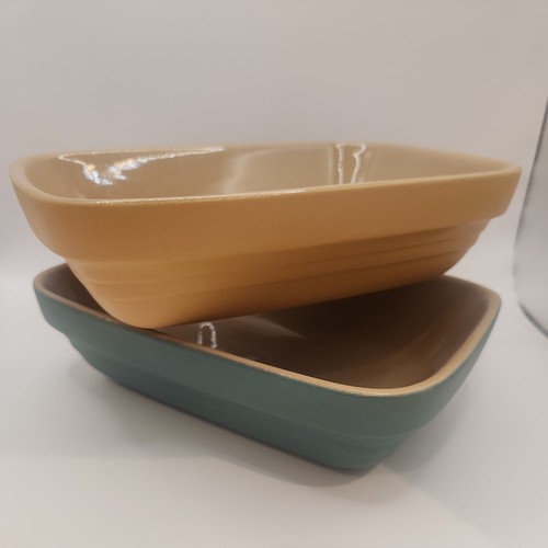 Pair vintage mason - pair,