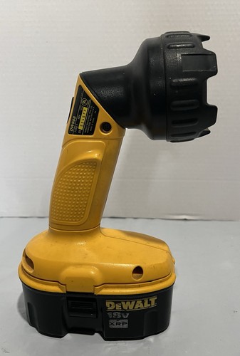 Dewalt 18v cordless - cordless, flashlight