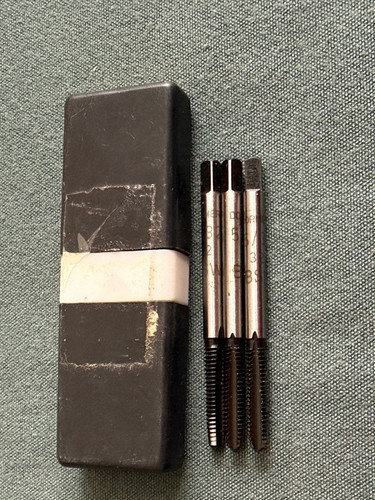 Dormer hand tap - tap, set