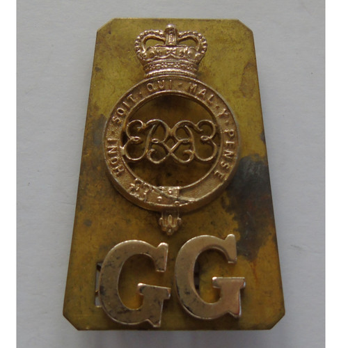 Grenadier guards shoulder - guards,