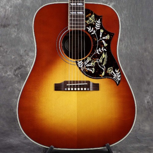 Gibson hummingbird standard - gibson,
