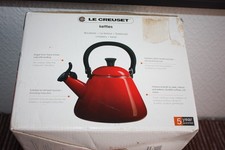 LE CREUSET STOVE TOP KETTLE -