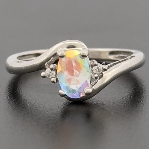 9ct white gold mystic topaz - 9ct,