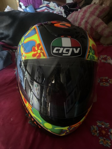 Valentino rossi helmet - valentino,