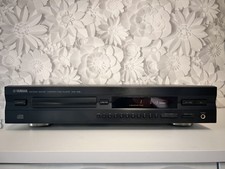 Yamaha CDX-496 Natural Sound Compact Disc Player Hi-Fi Separate