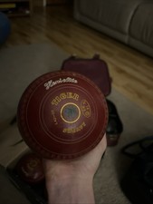 Henselite Lawn Bowls Set of 4