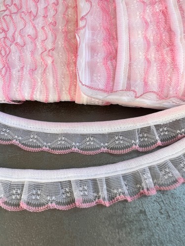 Dainty vintage ruffle gathered - vintage,