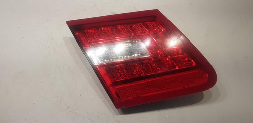 Mercedes class taillight - e,