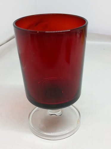 Vintage french luminarc - french, ruby