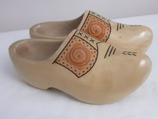 Traditional Dutch Holland Hand