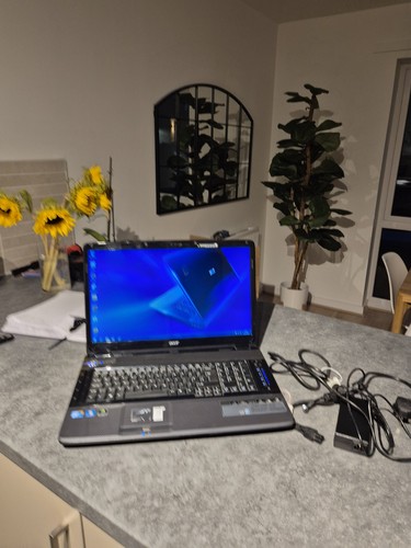 Acer aspire 8735g core - 8735g,,