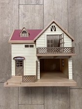 sylvanian families lakeside lodge