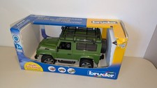 Bruder Land Rover Defender 90