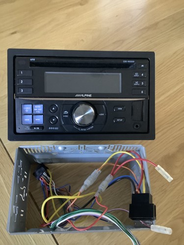 Car stereo alpine cde w233r - alpine, cde-w233r