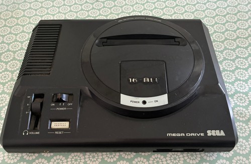 Sega mega drive console - mega,