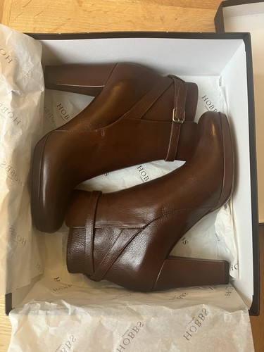 Brand new hobbs - brand, brown