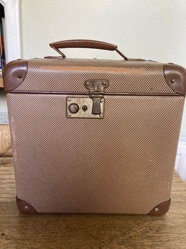 Noris projector box case - 9.5,