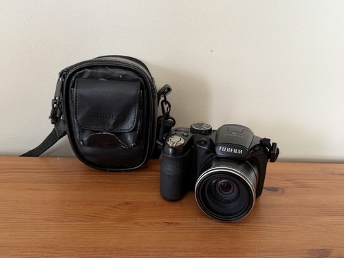 Fujifilm finepix s1730 - s1730, 12mp
