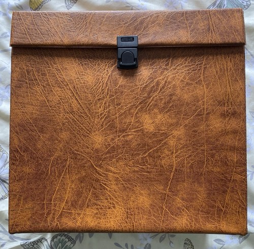 Leather look record case - case,
