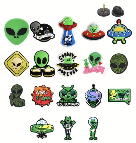 Alien ufo brooch 18pcs - brooch, plastic