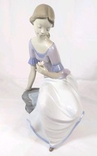 Rare Large NAO by Lladro