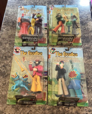 THE BEATLES SET OF 8 YELLOW