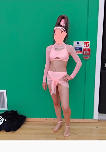 Under pink freestyle - 14/16,