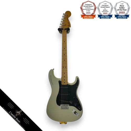 Fender 25th anniv strat - fender,