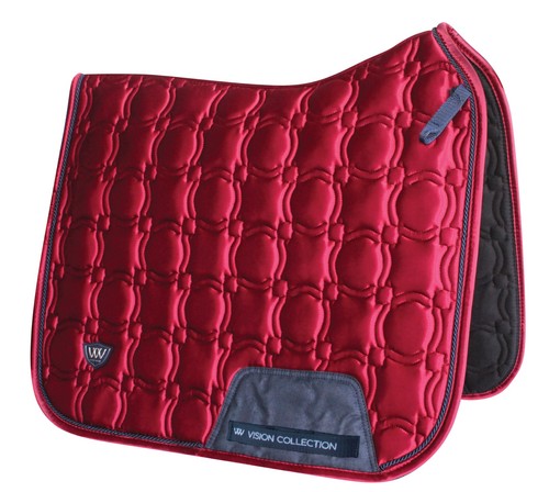 Woof wear vision - wear, dressage