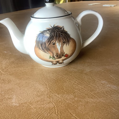 Arthur wood pony tea - wood,