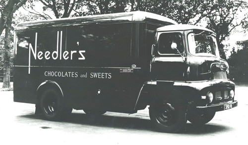 Hull social history needlers - social,