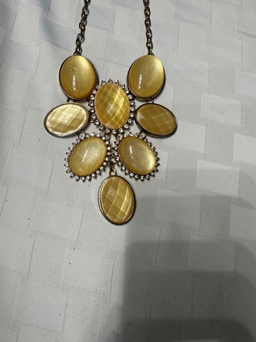Gold tone oval - tone, charm