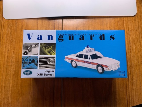 Vanguards corgi jaguar - vanguards,